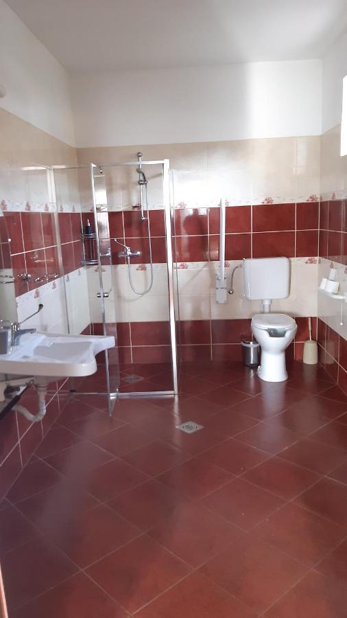 Bajusz Vendégház Tornyosnémeti Exterior foto