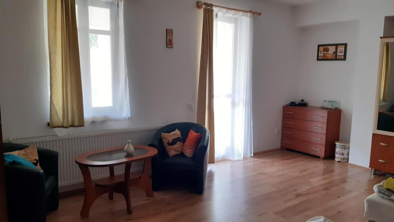 Bajusz Vendégház Tornyosnémeti Exterior foto