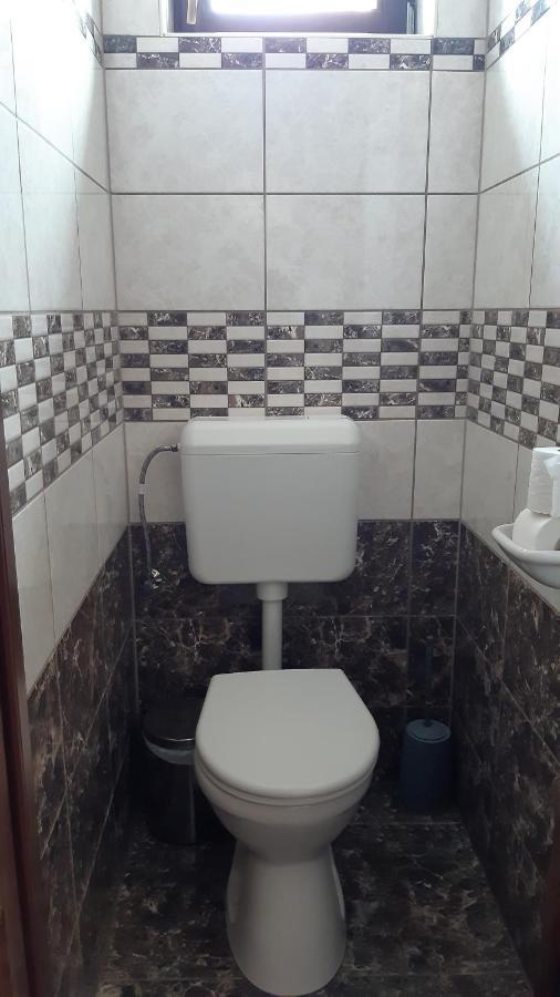 Bajusz Vendégház Tornyosnémeti Exterior foto